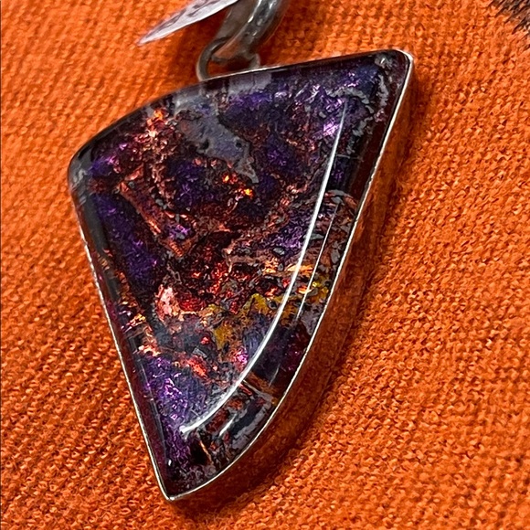 Elegant Purple Stone and Sterling Silver Pendant - Picture 1 of 5